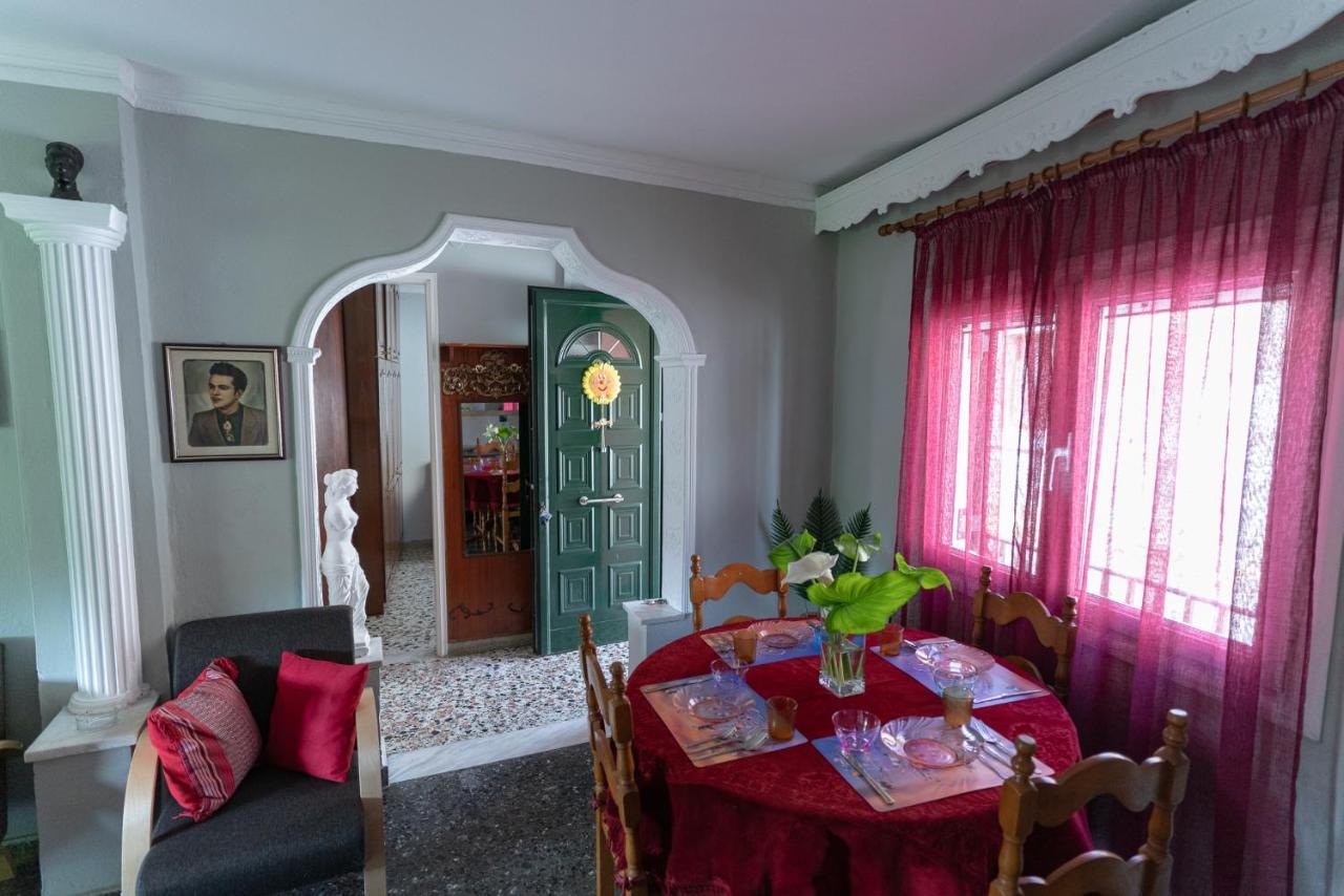 Vila Tilemachos House Kato Garouna Exteriér fotografie